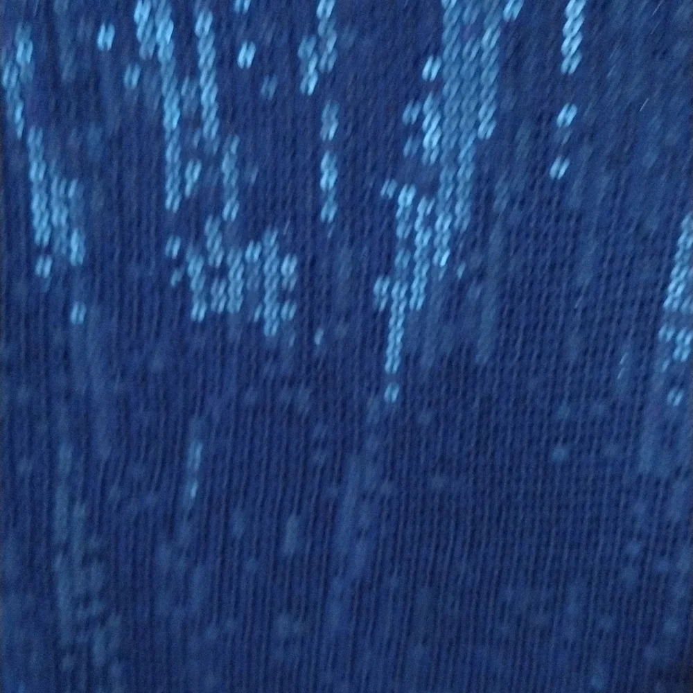 Express Sequins Top - Picture 3 of 6